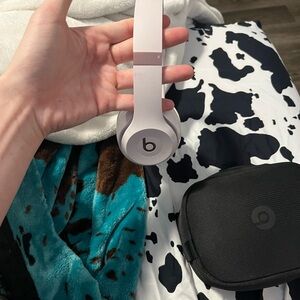 Beats by Dre Over-Ear Headphones - Pink